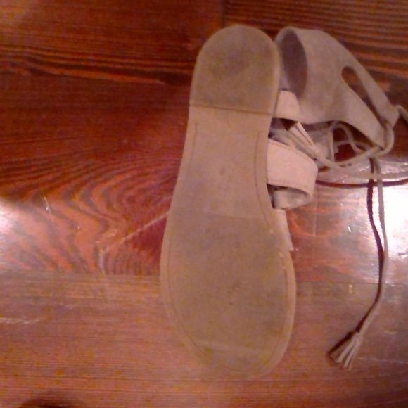 Old Navy Lace Up sandals - Picture 3 of 3